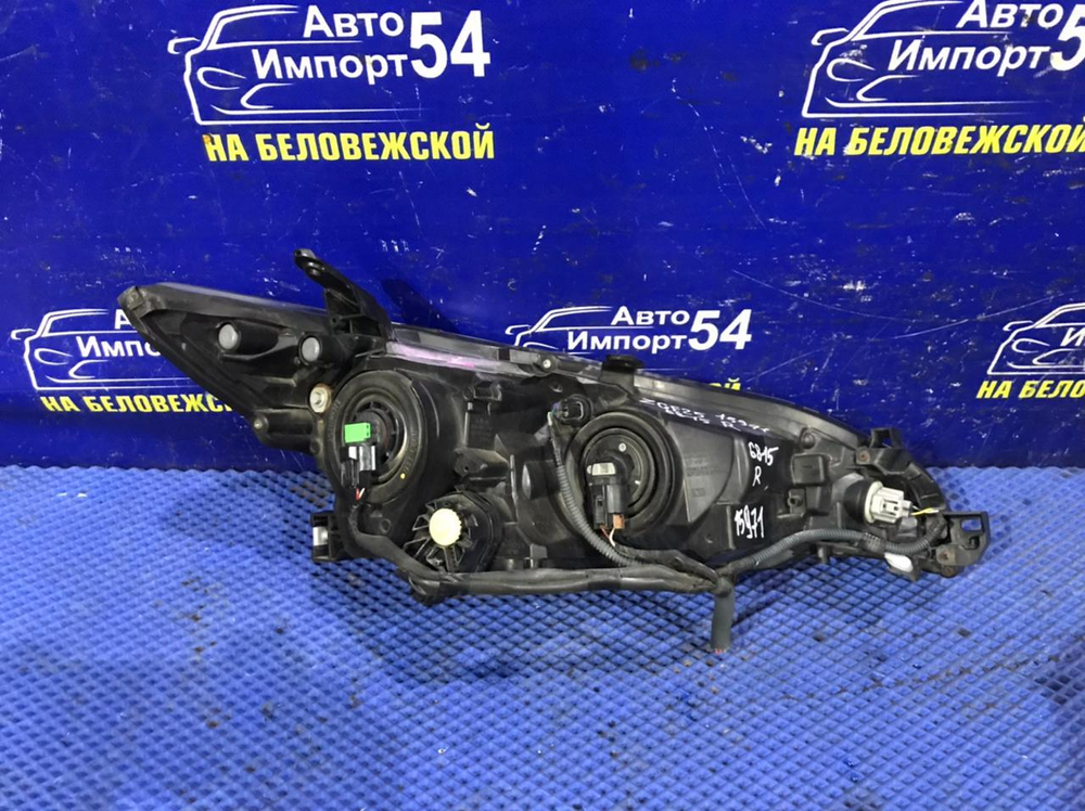 Фара передняя левая TOYOTA WISH 2009-2012