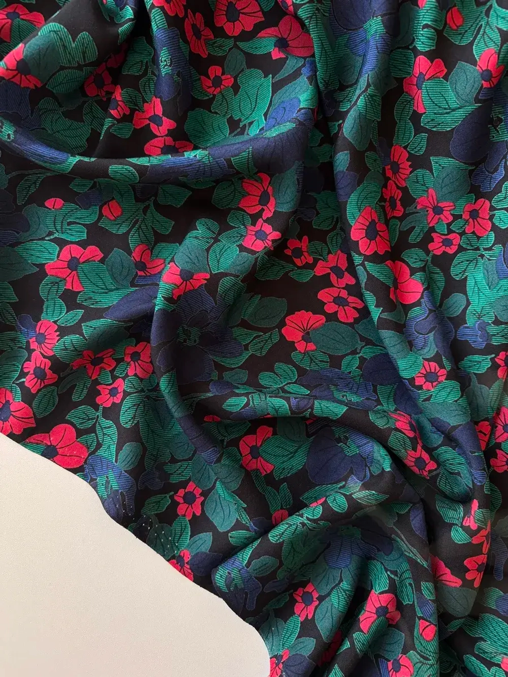 Ткань для рукоделия штапель для шитья 3 м плательная вискоза