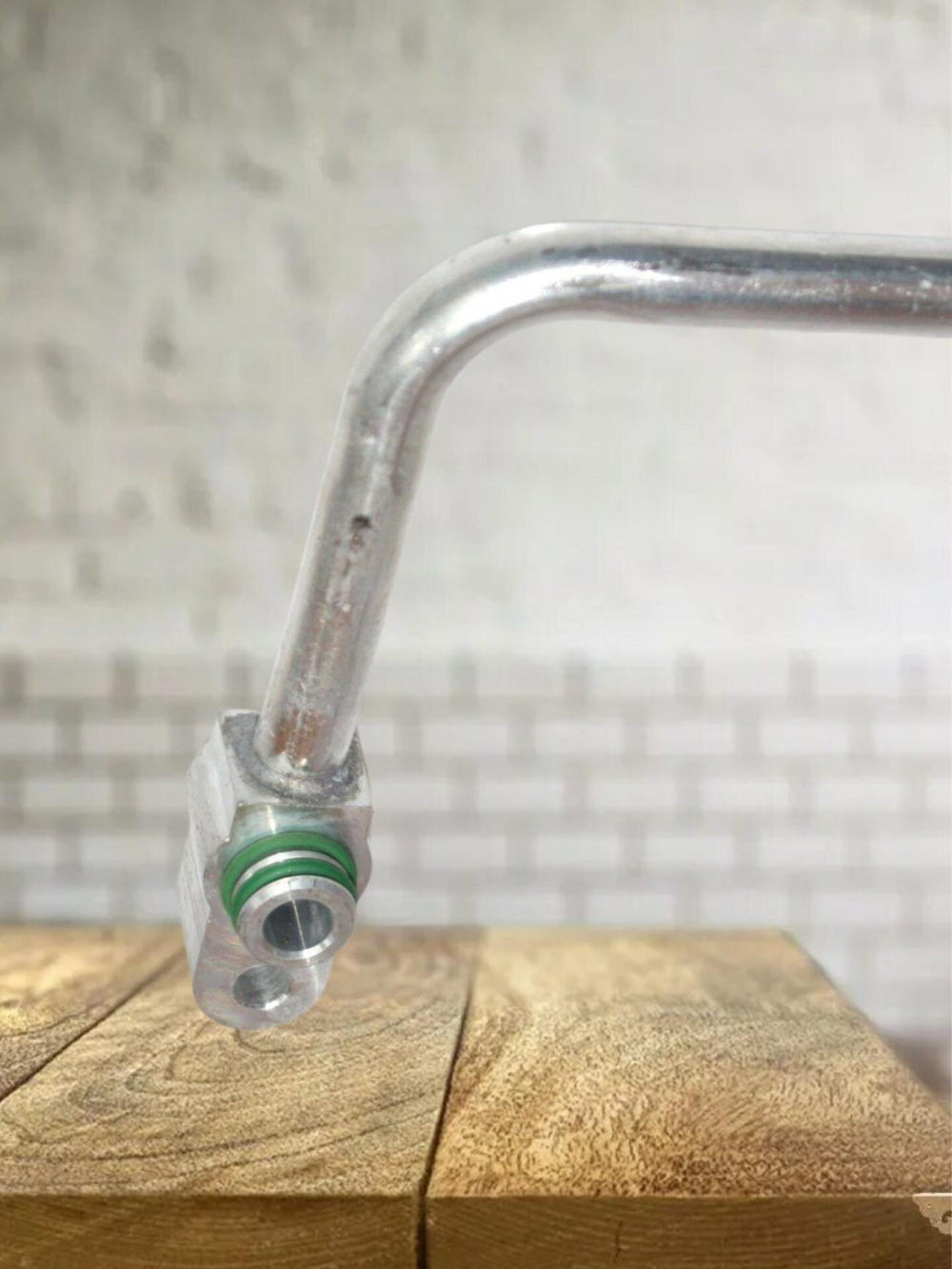 Трубка кондиционера высокого давления S8108100 для Lifan X60