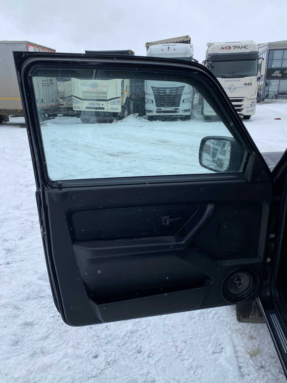 LADA 4X4 Niva Legend 3 дв. Urban 24 1.7 5МТ