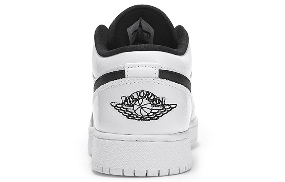 Кроссовки Jordan Air Jordan 1 Low Bg (Женская размерная сетка)