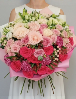 Букет с розами Инь и Янь