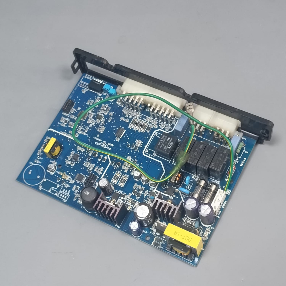 Б/У Плата управления для котлов CELTIC арт. 2080971