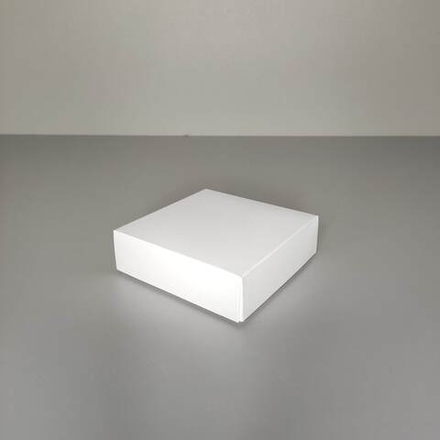 Коробка для конфет 4 шт белая, ячейка 5х5см, 10х10х3 см