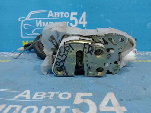 Замок двери передней правой SUBARU LEGACY 2005