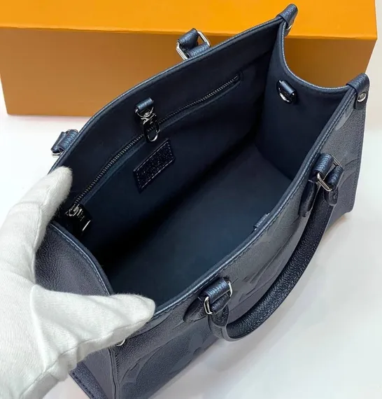Сумка Louis Vuitton Onthego PM темно-синий