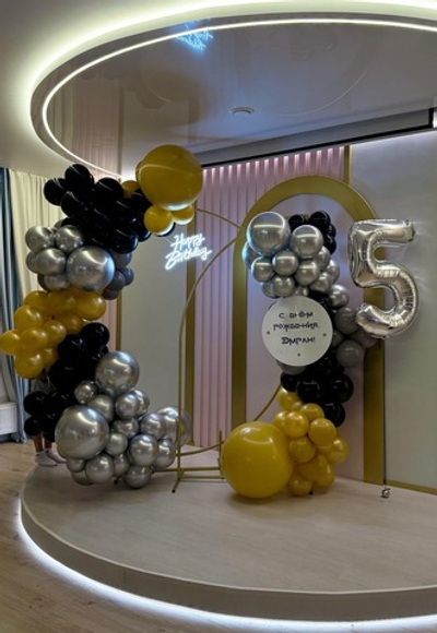 Фотозона Трансформеры для мальчика