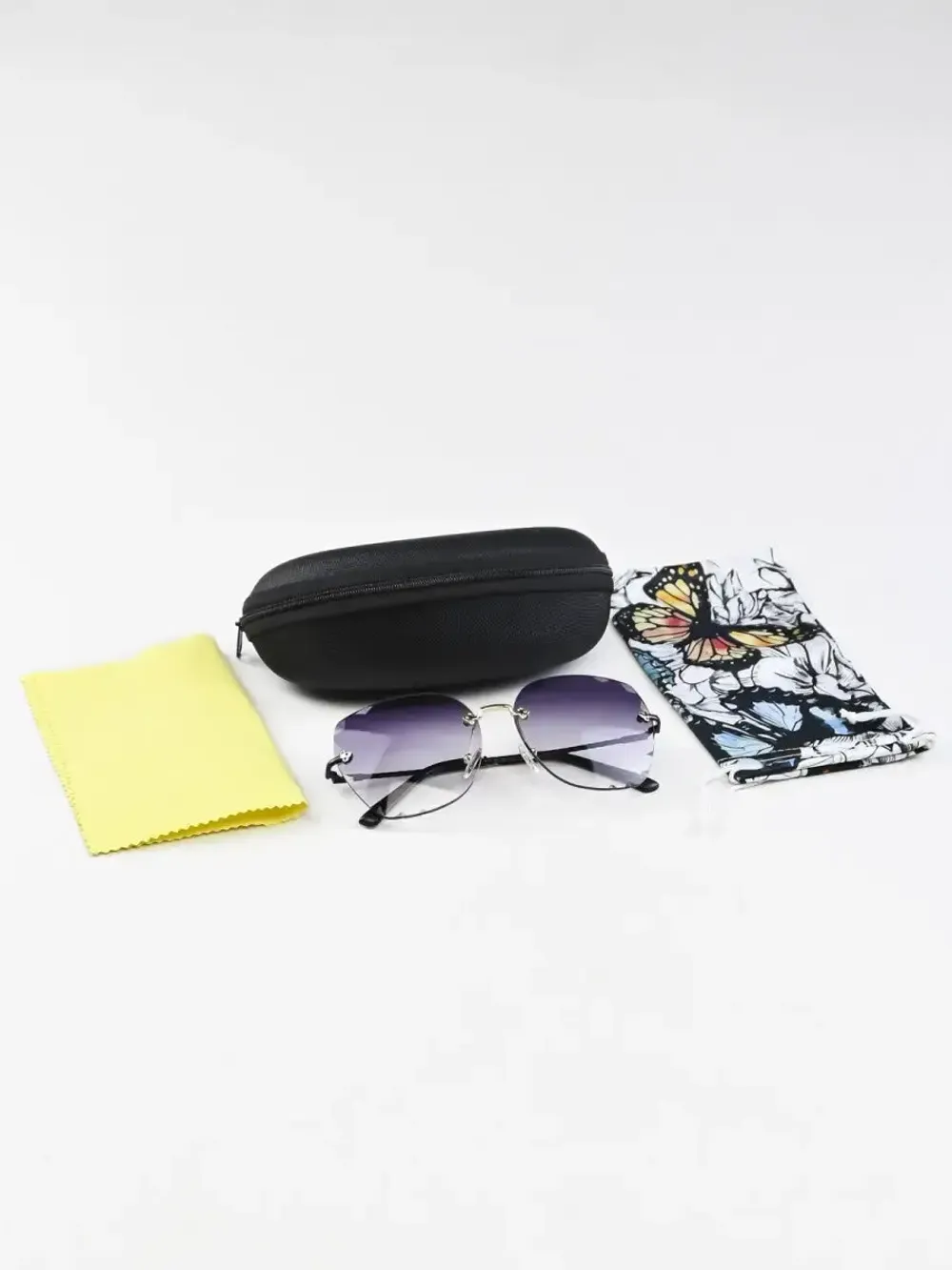 Солнцезащитные очки