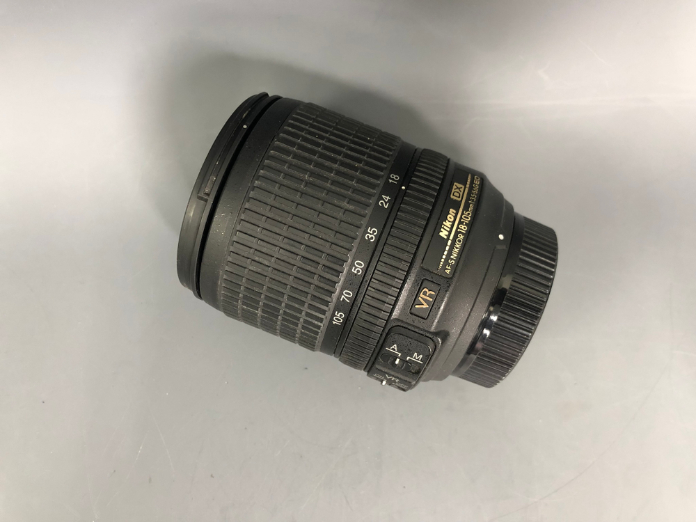 Nikon 18-105mm 3.5-5.6G AF-S ED DX VR Nikkor