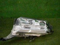 Битая Фара левая Toyota Land Cruiser 200 (2015-2021) LED