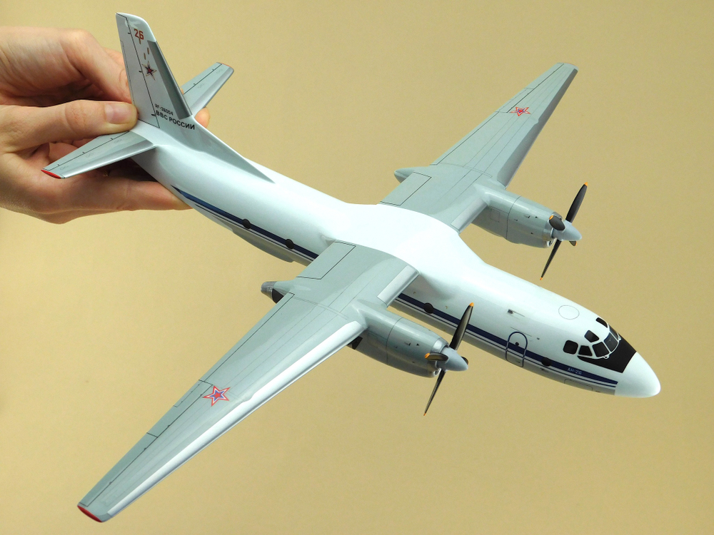 Модель самолета Ан-26 (М1:72, ВВС России, RF-36004, 26)