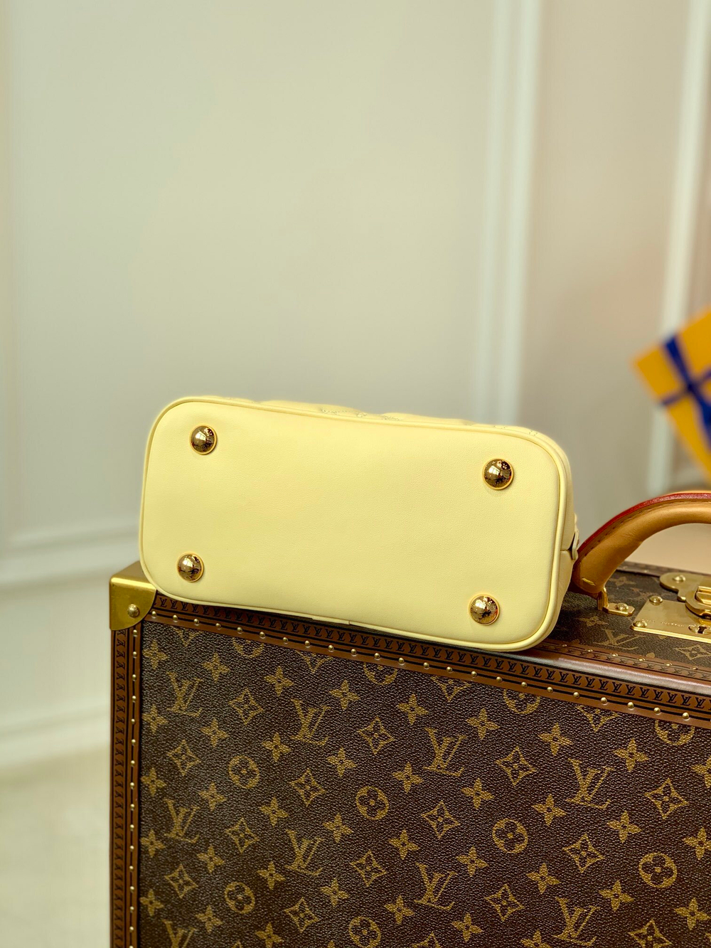 Louis Vuitton Alma BB