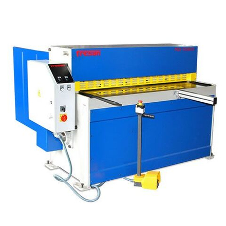 Электромеханическая гильотина Fresan FGS 1350x3