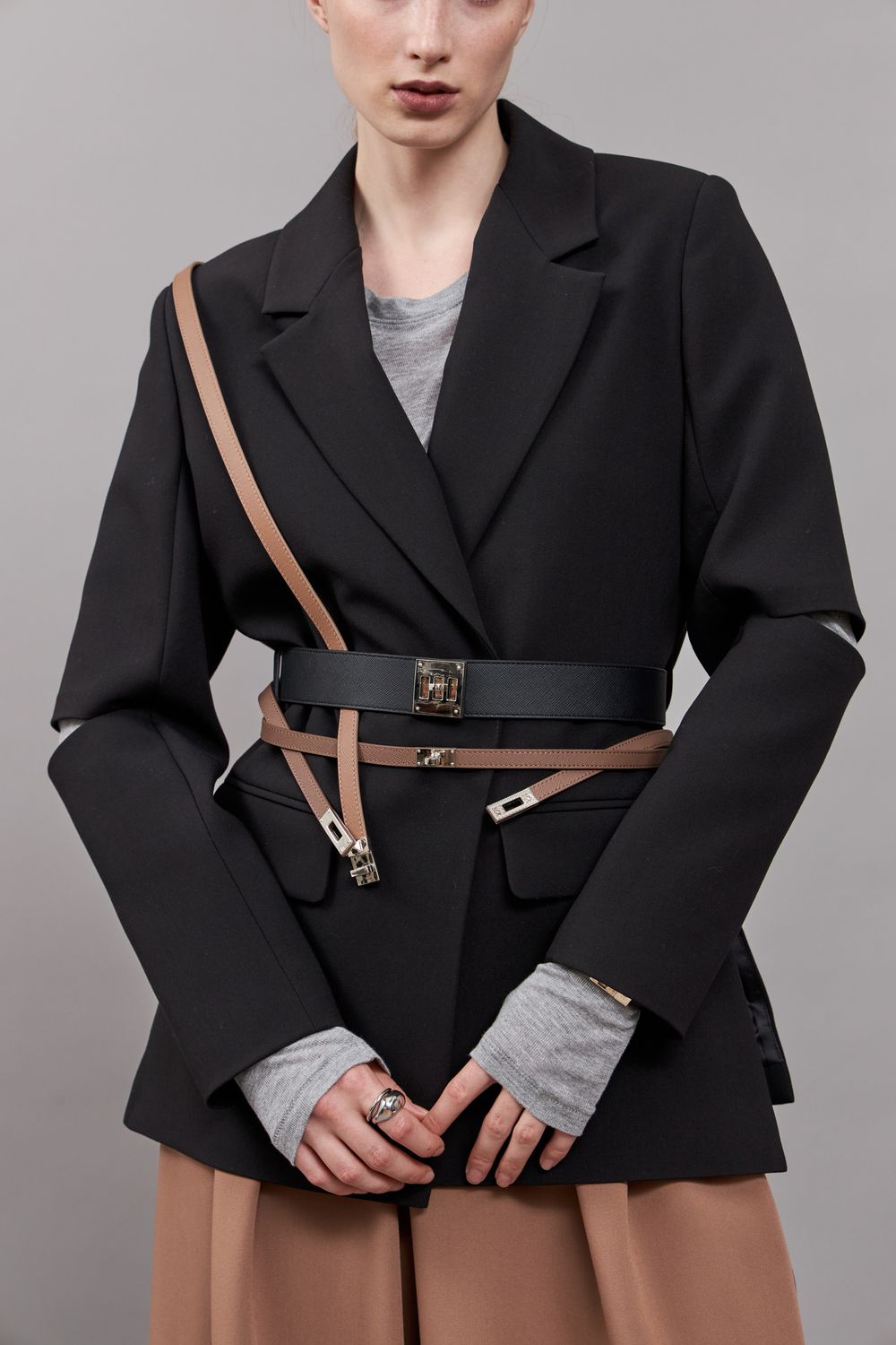 ТОНКИЙ РЕМЕНЬ В ДВА ОБОРОТА COFFEE