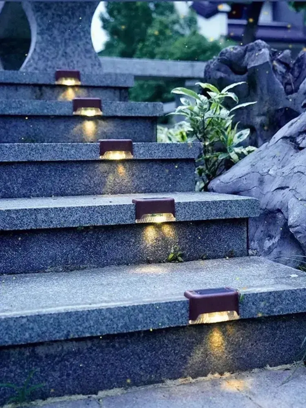 Садовые фонарики на солнечных батареях, для подсветки ступеней, заборов