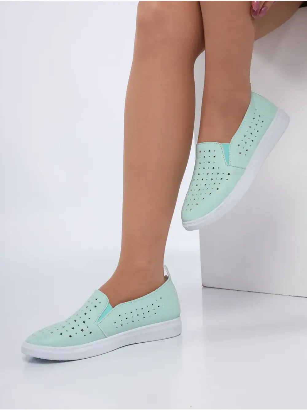 Мокасины летние с перфорацией