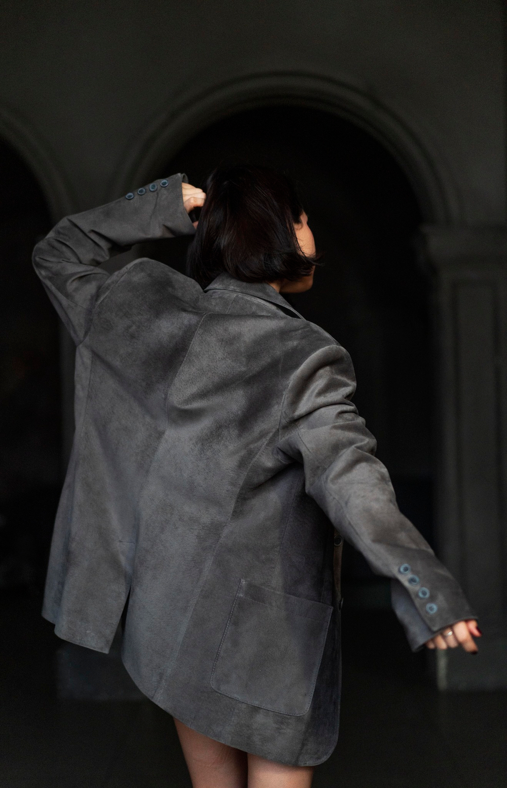 Пиджак кожаный замшевый серый