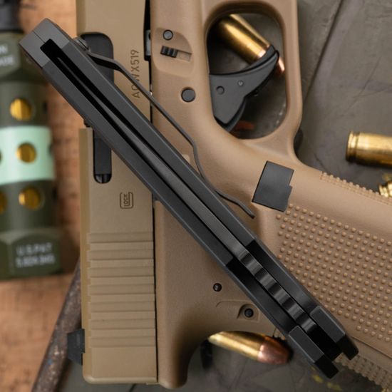 Автоматический нож Pro-Tech PTLG307 D2 Rockeye Operator - черн. алюм. рук-ть/тритий, черн. клинок CPM-D2