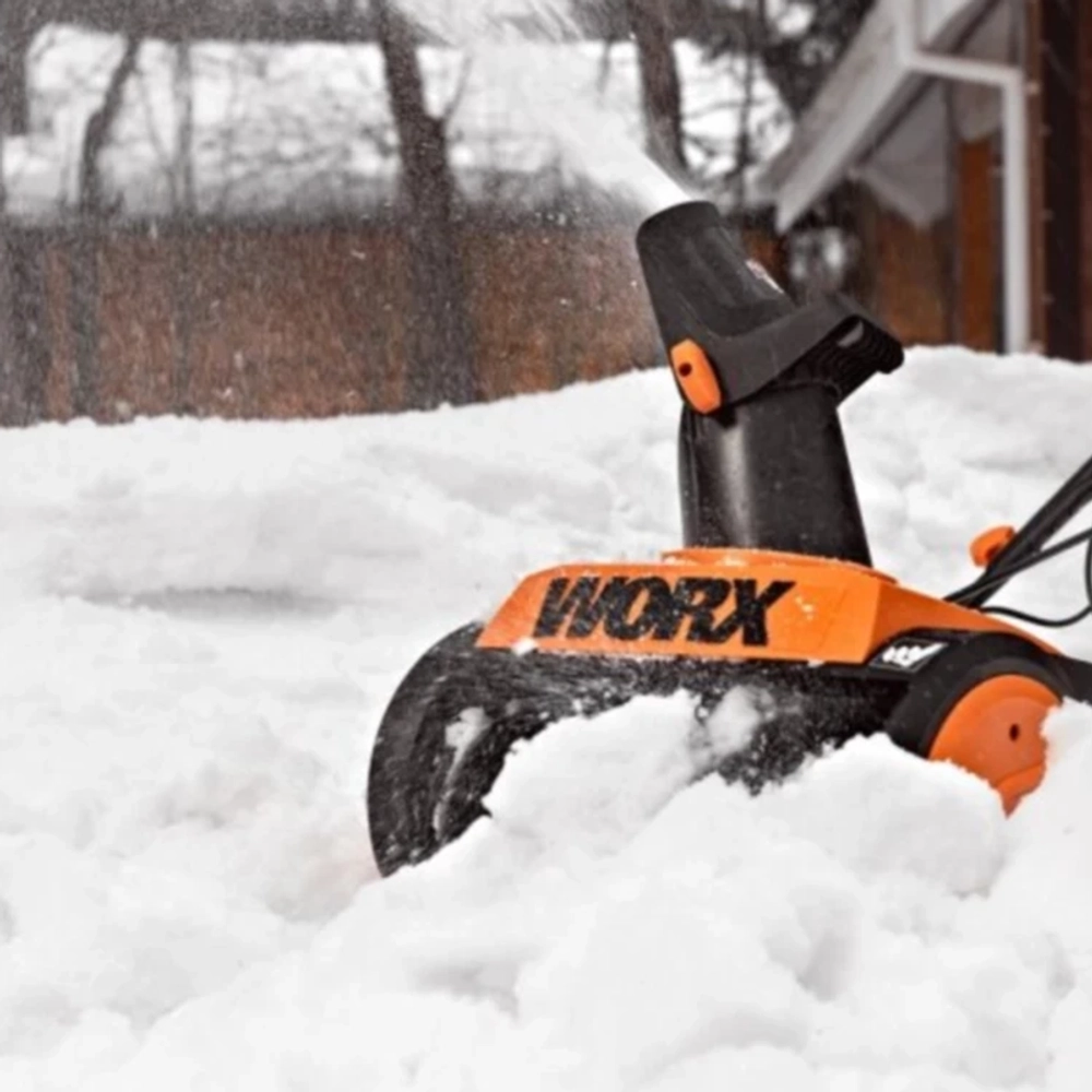 WORX WG450E снегоуборщик электрический 1600Вт, ширина 46 см, выброс 7.5 м