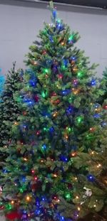 литая елка с встроенной гирляндой (елка с лампочками, светящаяся елка)