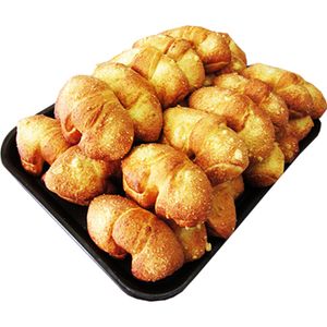 БУЛОЧКА СО СГУЩЕНКОЙ