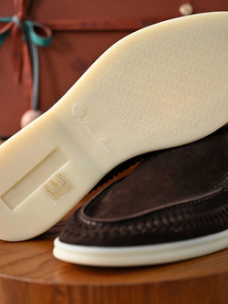Лоферы Loro Piana Summer Walk с плетением по периметру