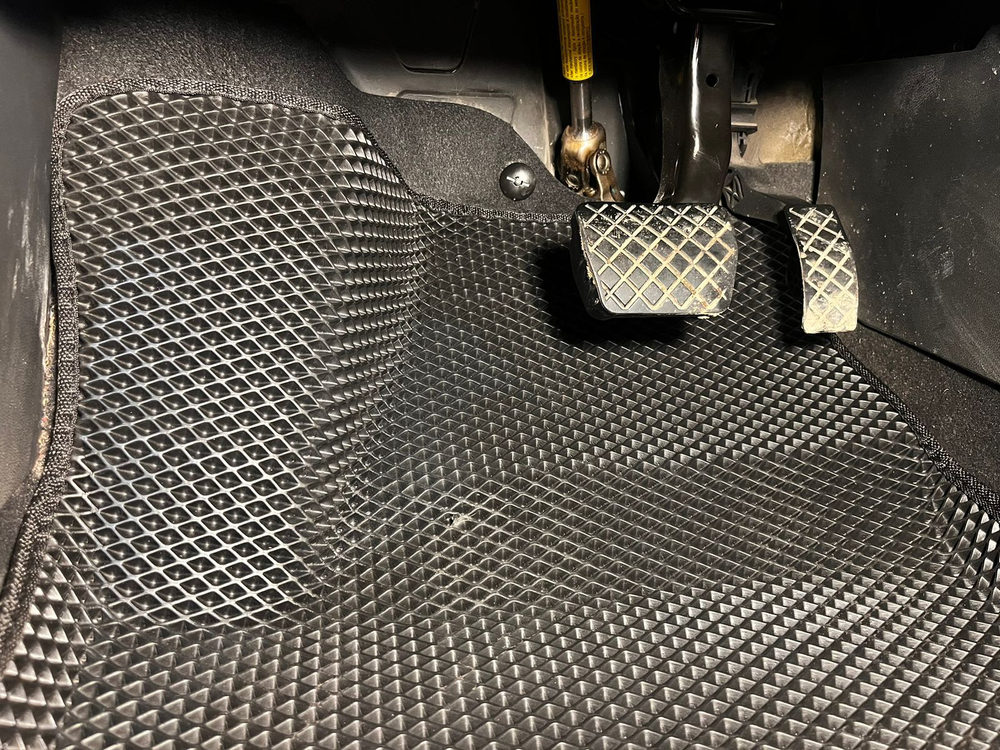 Коврики Eva с 3D бортами на Seat Toledo IV 2012-2025