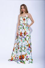 Женское длинное белое платье-сарафан с цветочным принтом