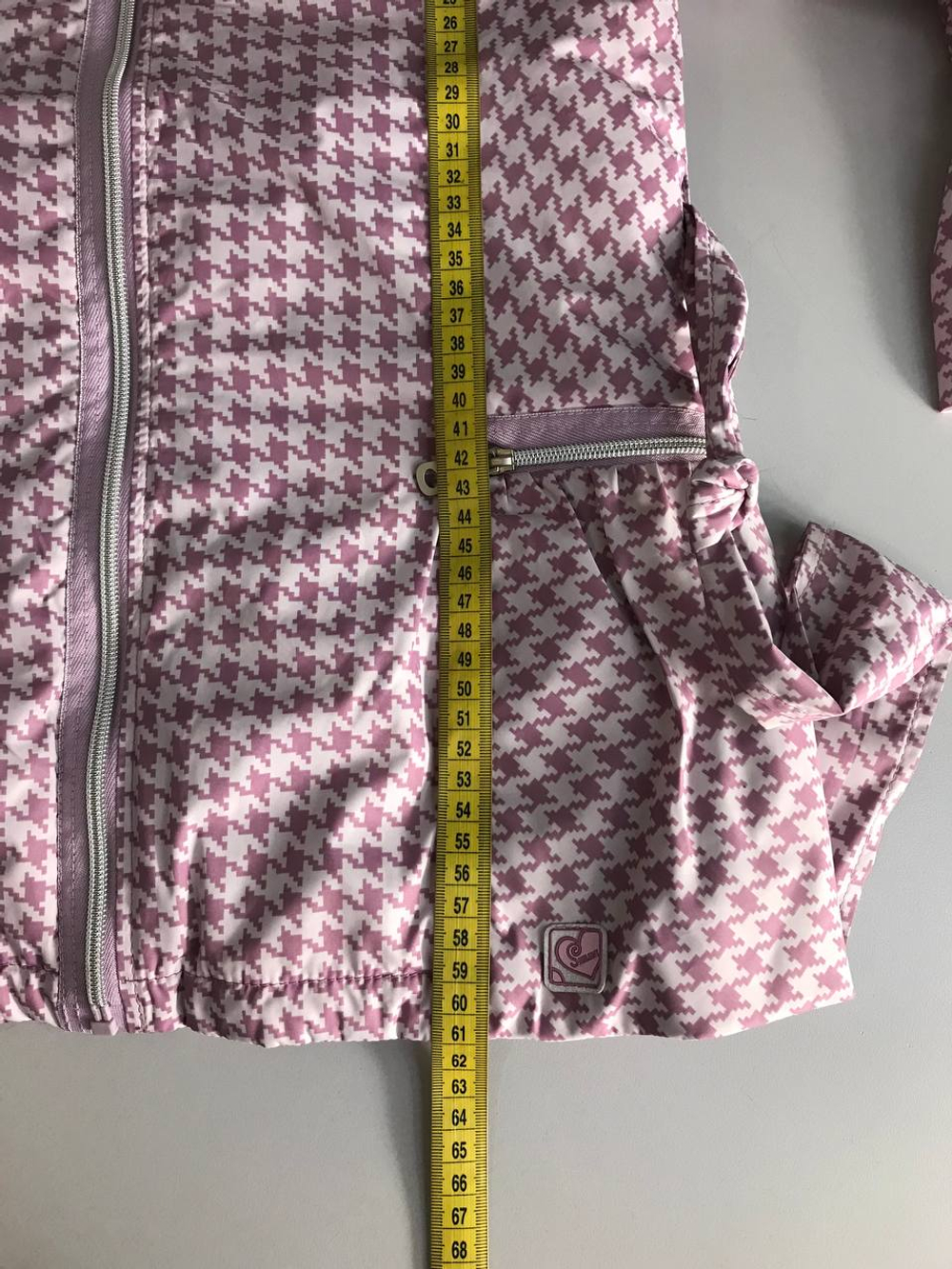 Куртка сиреневая, визуально на 10 лет, новая