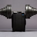 Чемодан Tenba Roadie Air Case Roller 21 638-715 на колесах