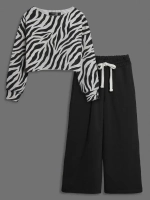 Костюм для девочки демисезонный