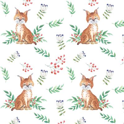 Милая Рысь среди веточек и ягодок