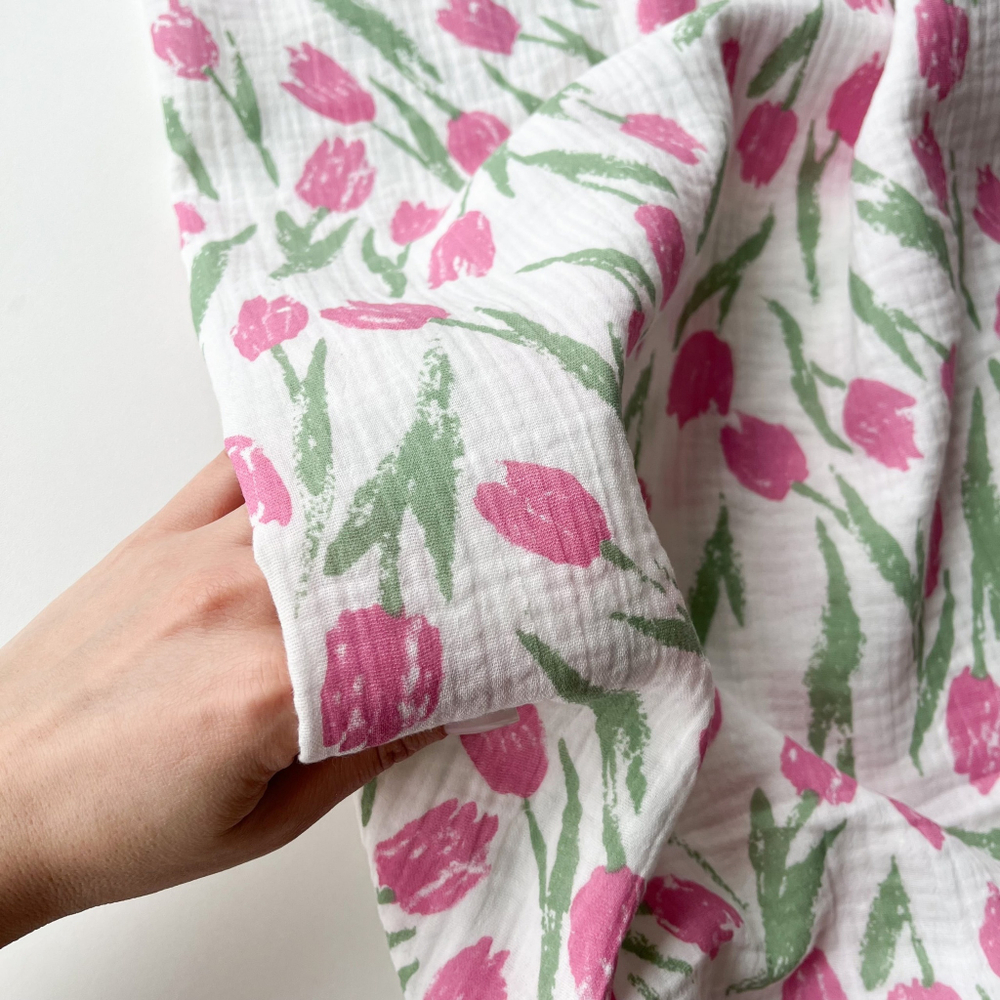 Муслин Крупные тюльпаны