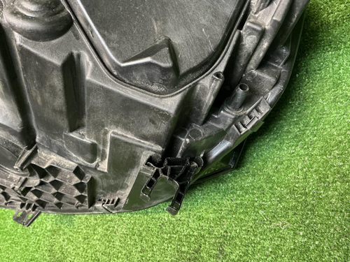 Фара правая Audi A5 2 8W (2019-2025) Laser