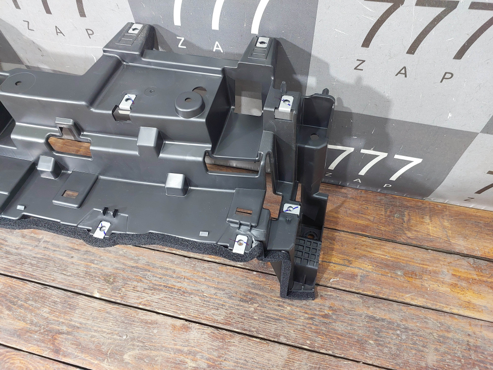 Кронштейн переднего бампера Exeed RX 23-нв Новый Оригинал 602006611AA