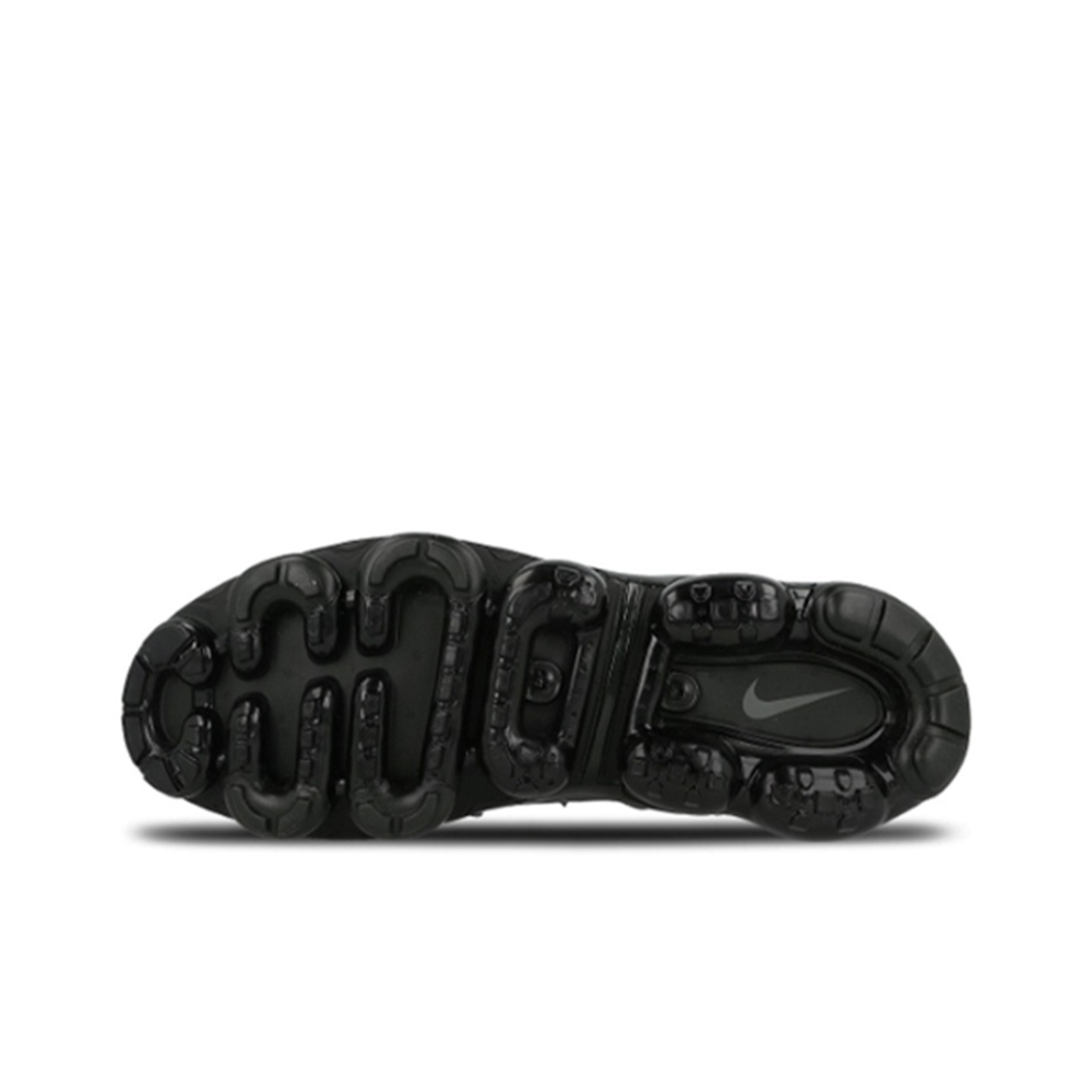 Triple black vapormax mens hot sale