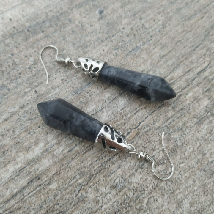 Серьги маятник Лабрадор серый