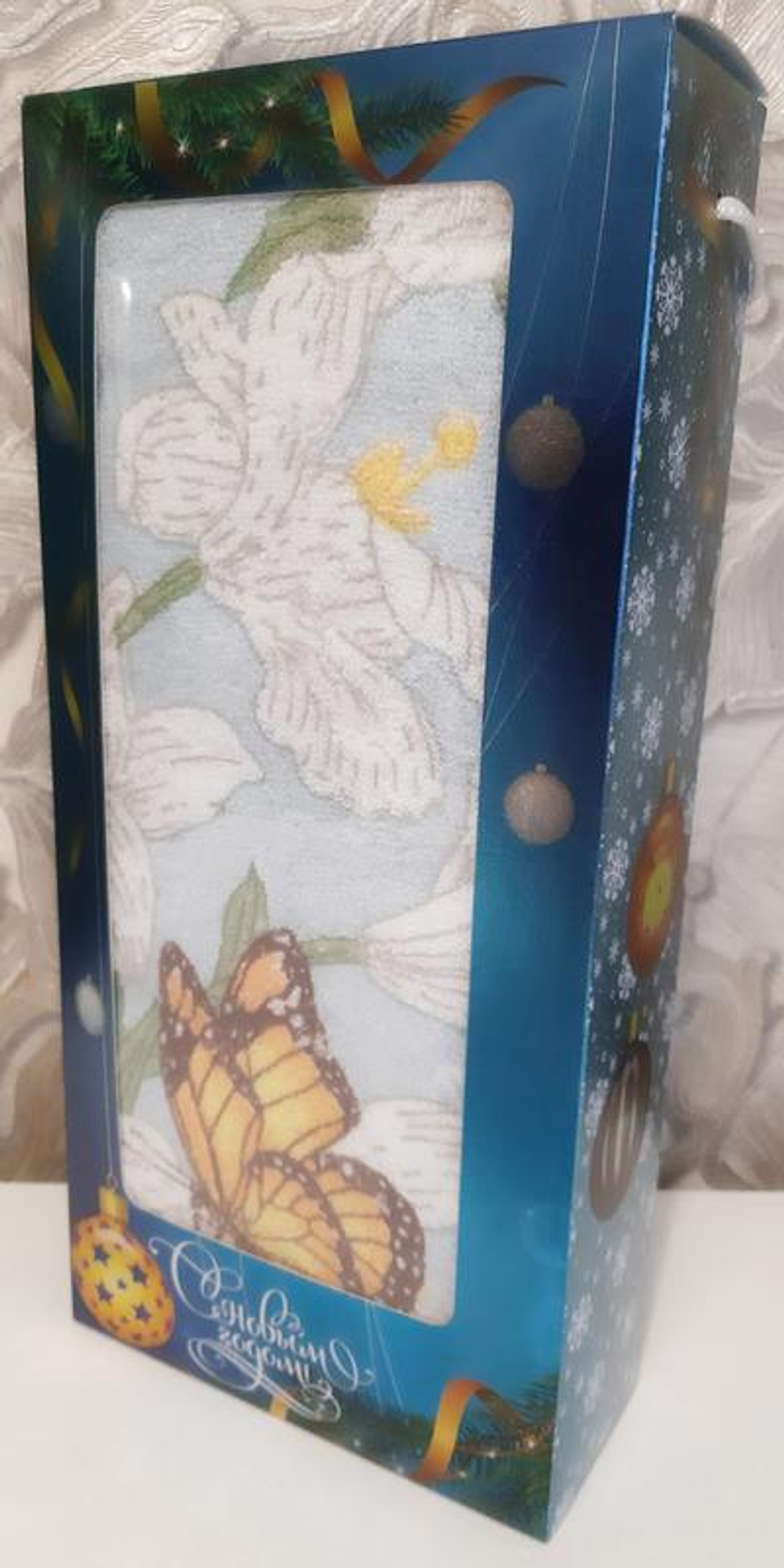 Полотенце махровое в подарочной упаковке, 100% хлопок, Китай.