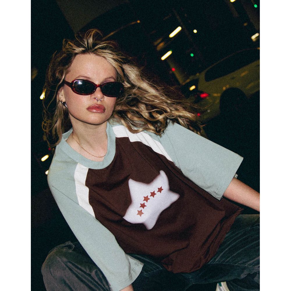 Футболка SoWhat? Stars коричневая