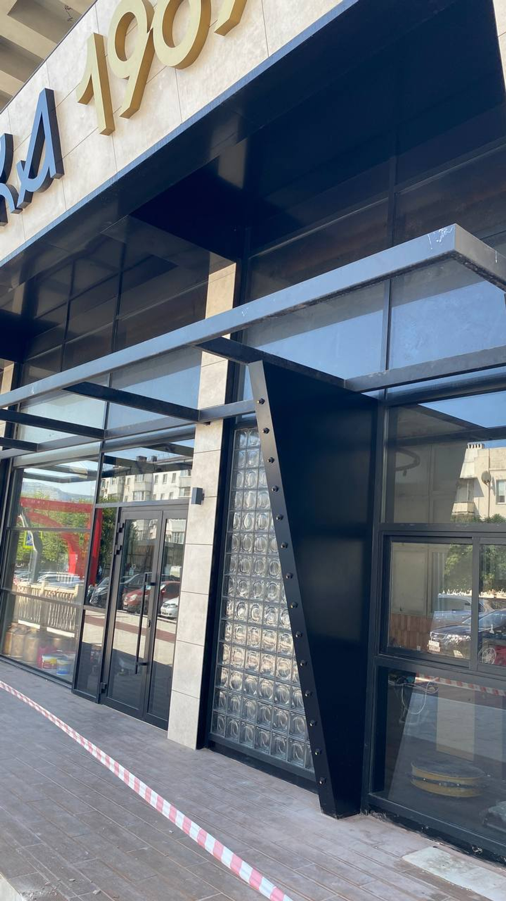 Стеклоблок бесцветный альфа  Vitrablok 19х19х8