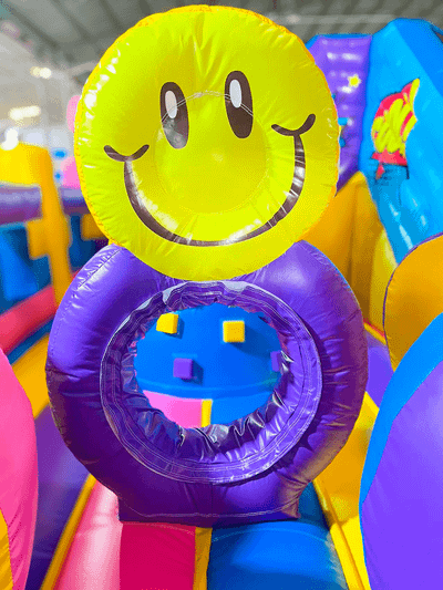 Коммерческий надувной батут «Комиксы 2» 7*5*3 м