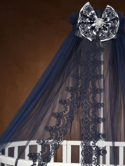 Балдахин с кружевом и брошью "Версаль"