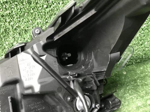 Фара правая Toyota RAV4 5 XA50 (2018-н.в.) LED