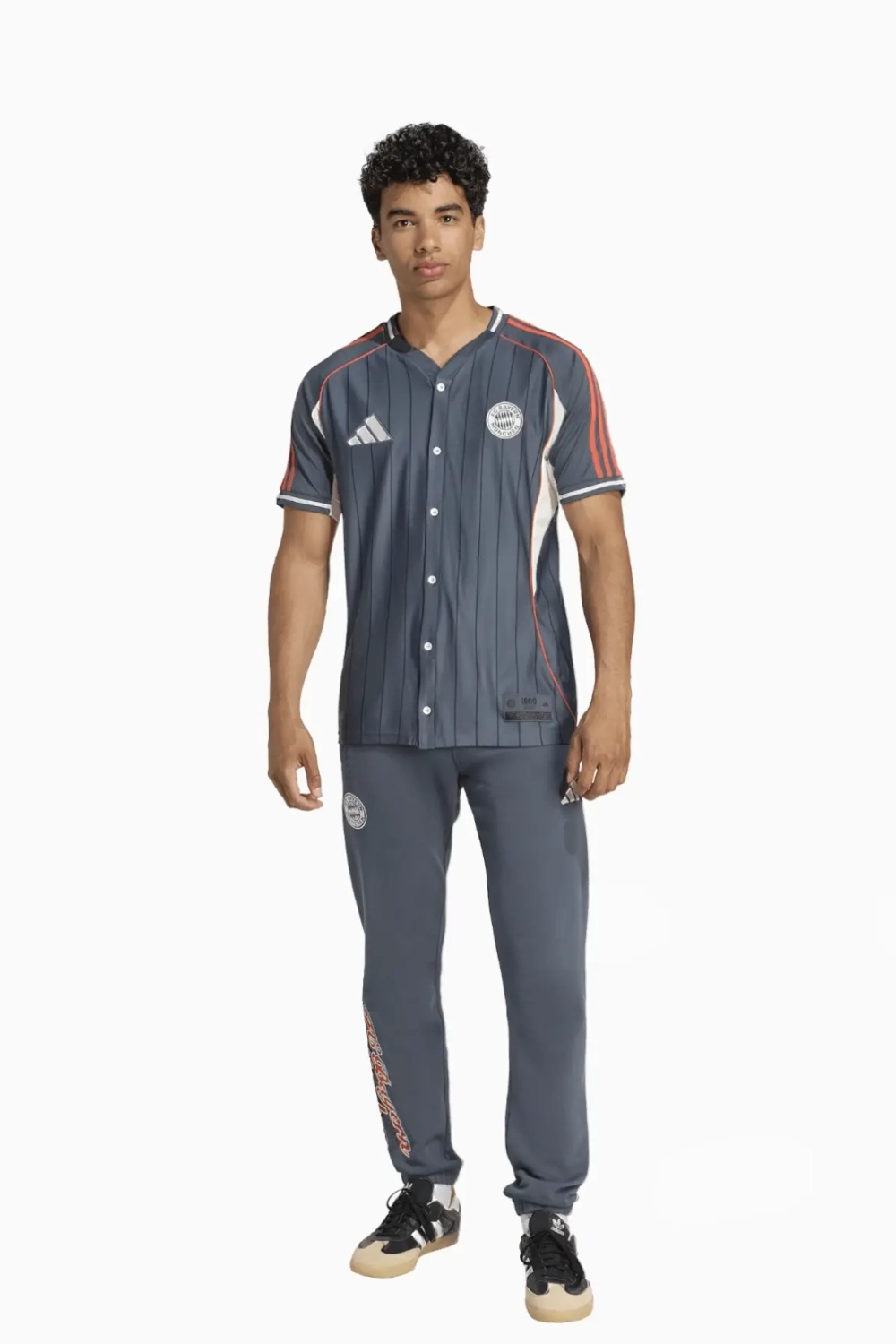 Штаны adidas FC Bayern 25/26 US Pack - серый