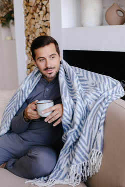 Плед 200x210 Sofi De MarkO Моана серый