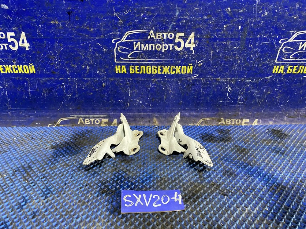 Петля капота правая TOYOTA CAMRY GRACIA 1999