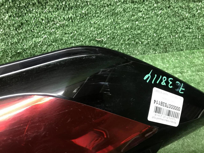 Фонарь правый внешний Toyota RAV4 5 XA50 (2018-н.в.)