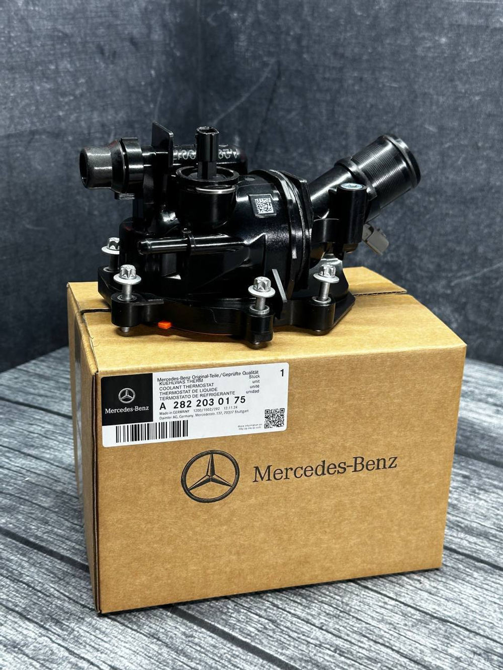 Термостат Mercedes-Benz A2822030175