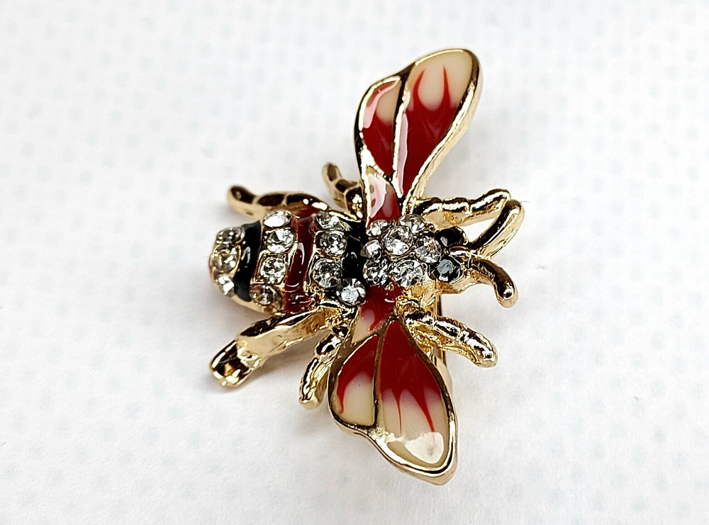 Брошка костюмная "Розовая пчела".  Строгая. Классическая.пчела" со стразами.