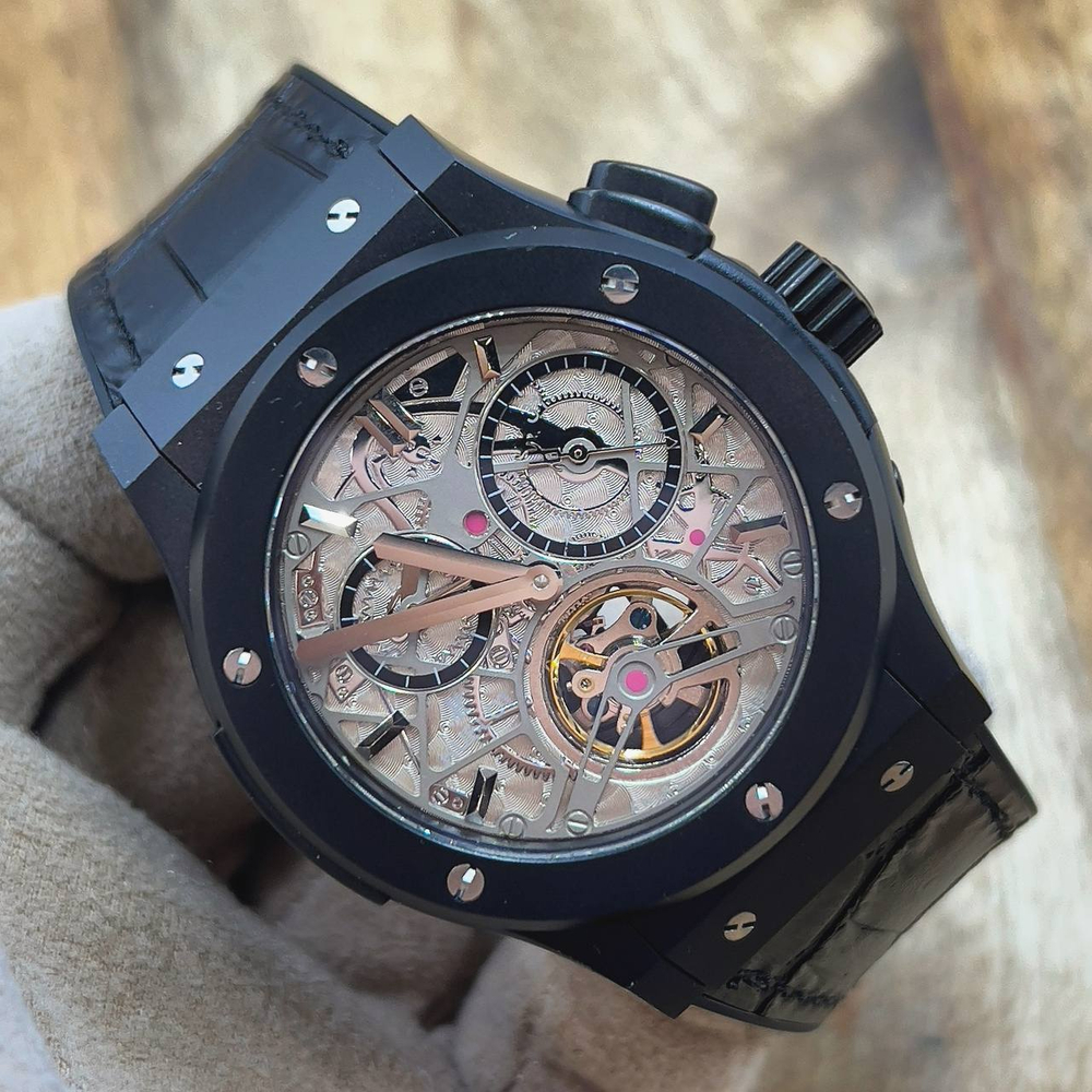 Часы Hublot